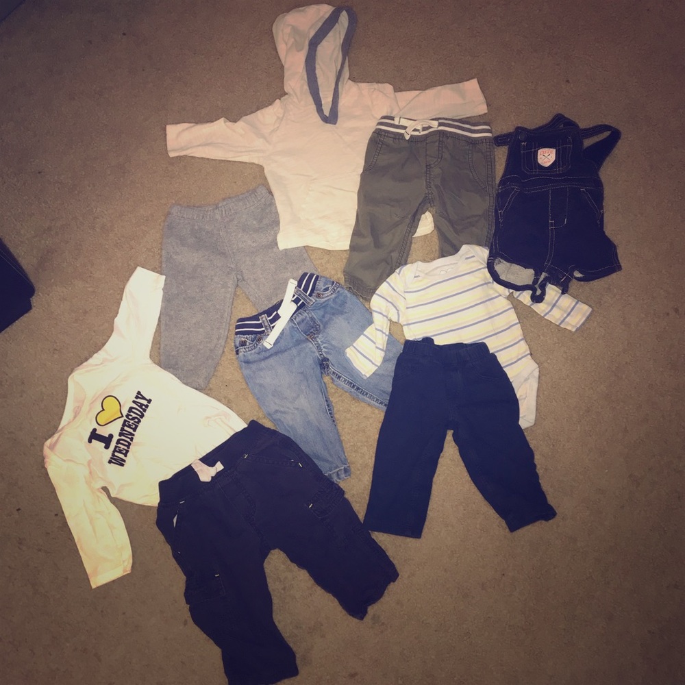 Baby clothes bundle
